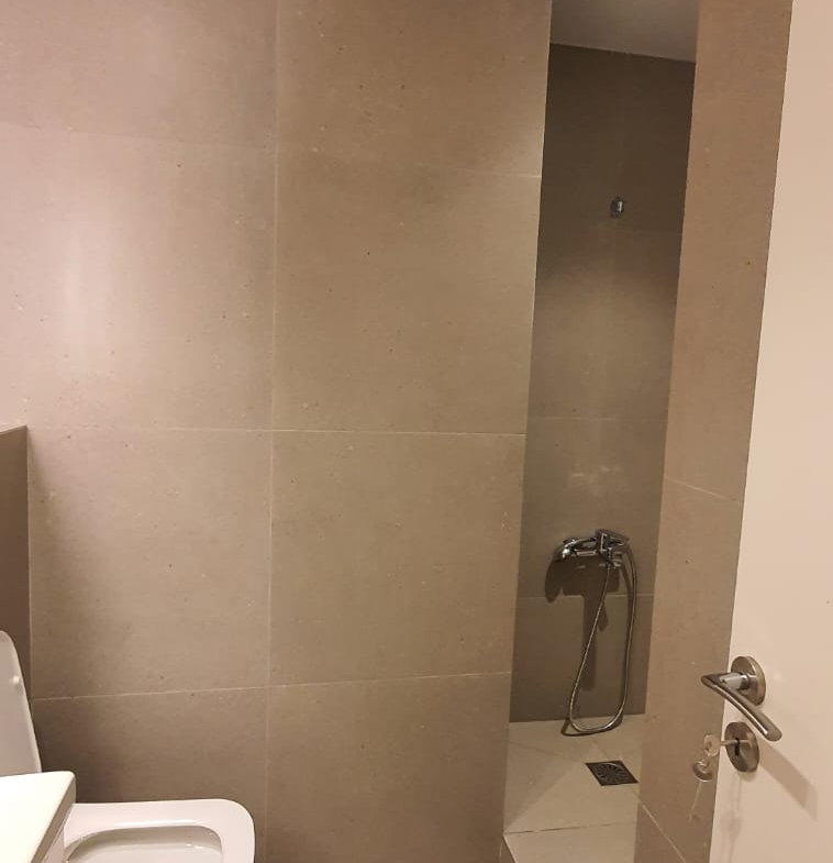 758