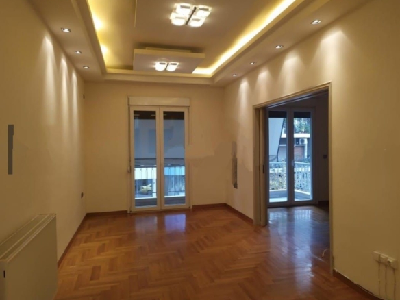 Apartment for Sale in Kallimarmaro