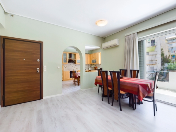 Apartment in Pagrati, Greece
